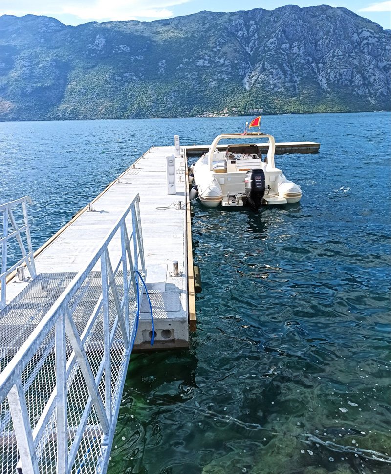 Prčanj - pontoons